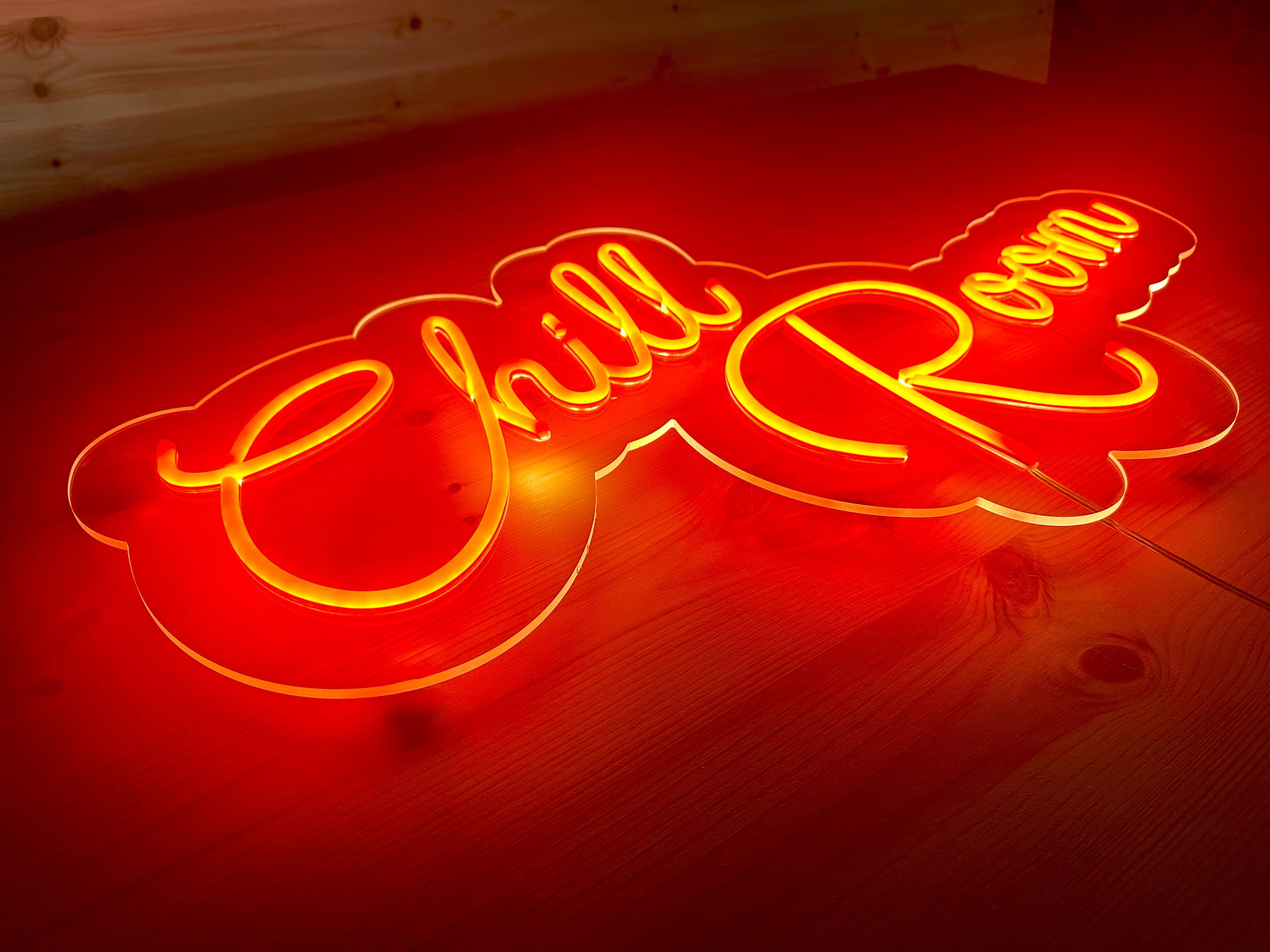 Insegna luminosa a LED: un progetto su misura che valorizza il brand - Insegne Luminose