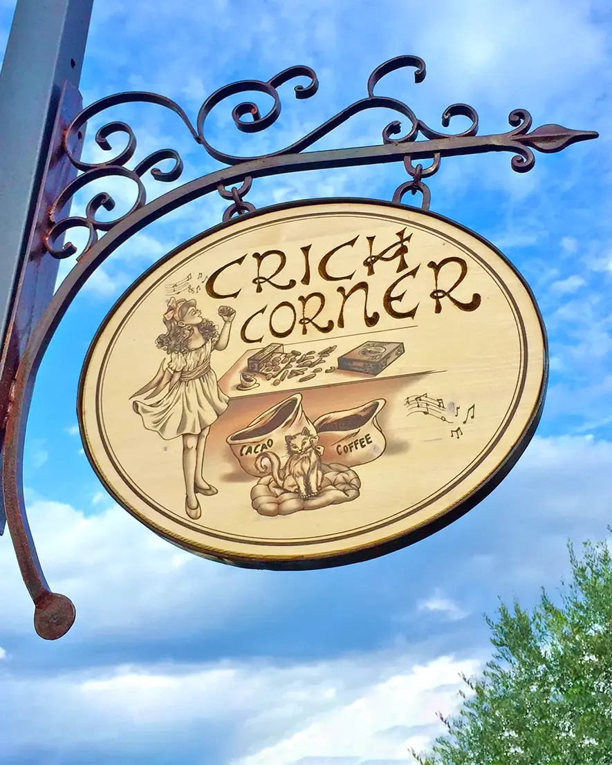 Insegne in Stile Antico